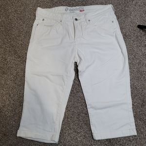 Denizen Capri jeans